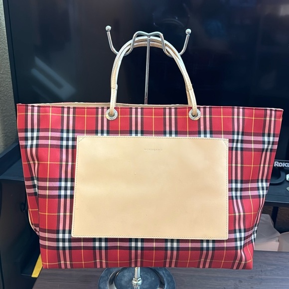 Authentic Burberry London Tote - Picture 1 of 9